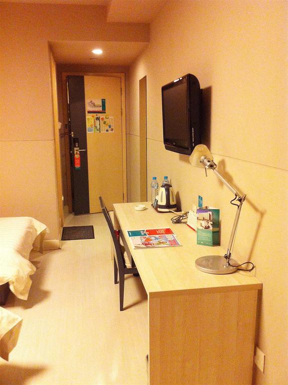Jinjiang Inn - Qingdao Xiangjiang Road Номер фото
